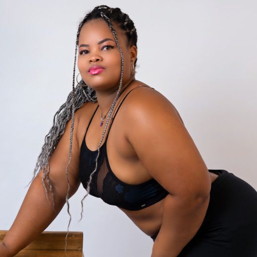 AndreinaTapias naked porn image