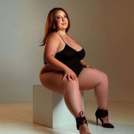 AndressaRollins fingering ass image