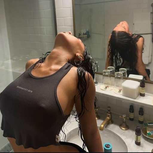 AnelisseJulia livesex pussy image