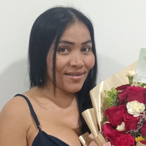 AngelAmour cam naked image