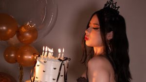 AngelaRodds strip amateur image