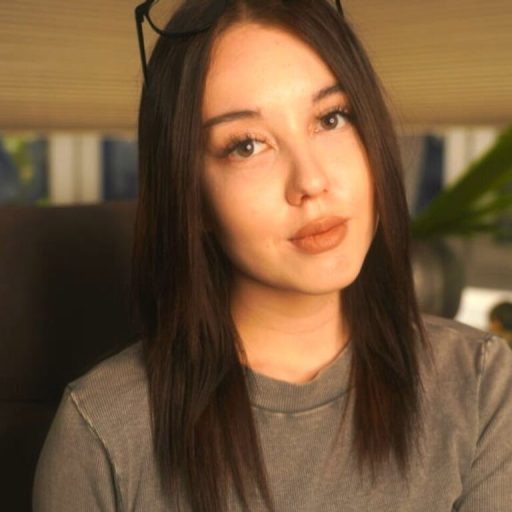 AngelaWheeler vibrator lj image