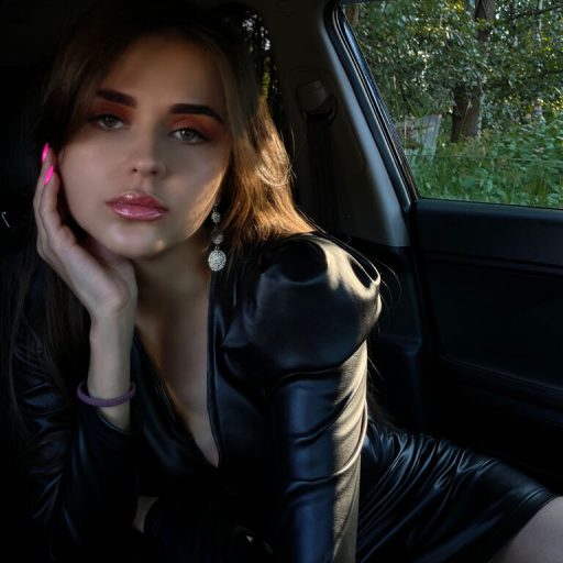 AngelicaShelly amateur lush image