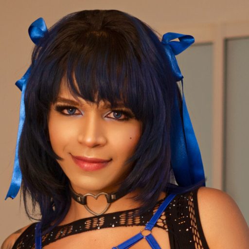 AngelineChenel online shows image