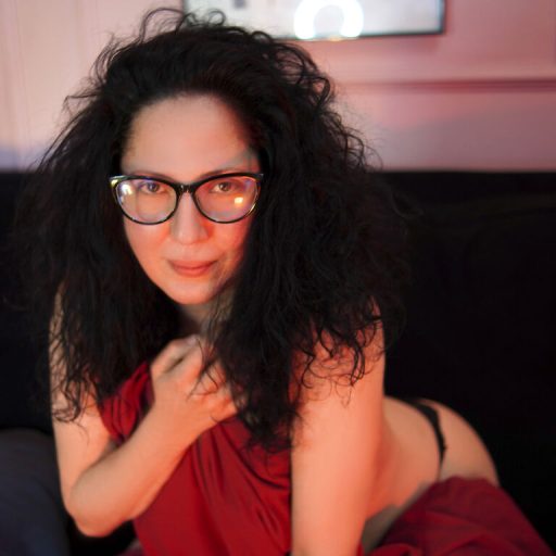 AnitaTompsen naked porn image