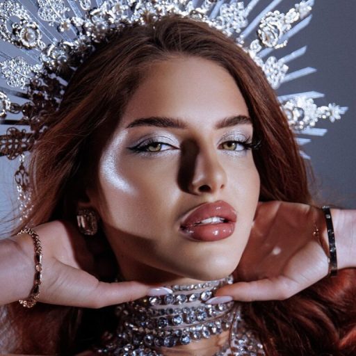 AnjelinaCox recorded live image