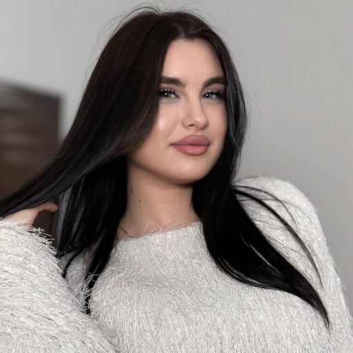 AnnaAvelin pussy show image