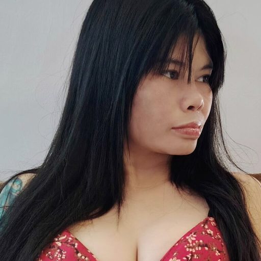 AnnaJulianna show fingering image