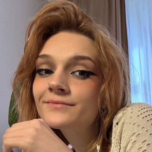 AnnaKowalska masturbation pictures image