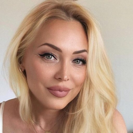 AnnaRossas anal videos image