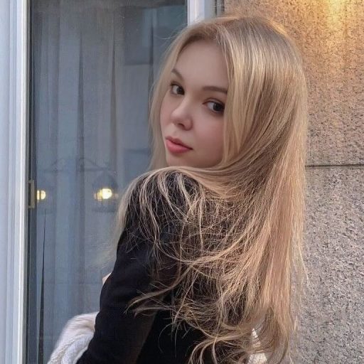 AnnaSebastian recorded live image