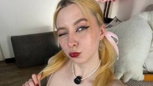 AnnaTwinkle recorded live image