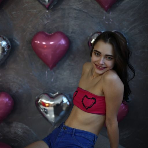 AnnaWell show fingering image