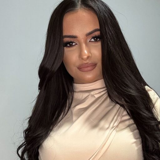 AnneMarieXOXO show fingering image