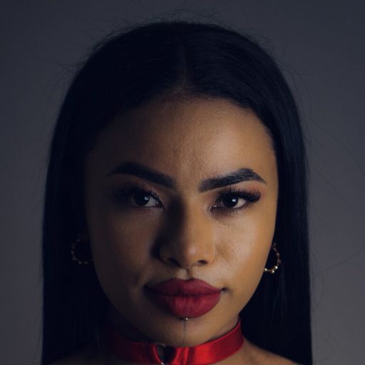 AnneRoa amateur lush image