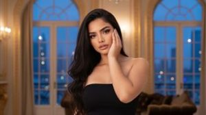 AnnieCollins preview