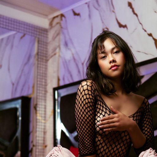 AnnieMalone recorded live image