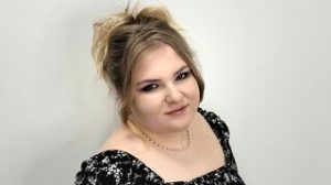 AnnieWillis preview