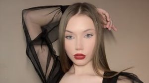 AnnisHaurin preview