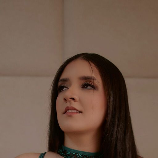 AnyaRomanova real strip image