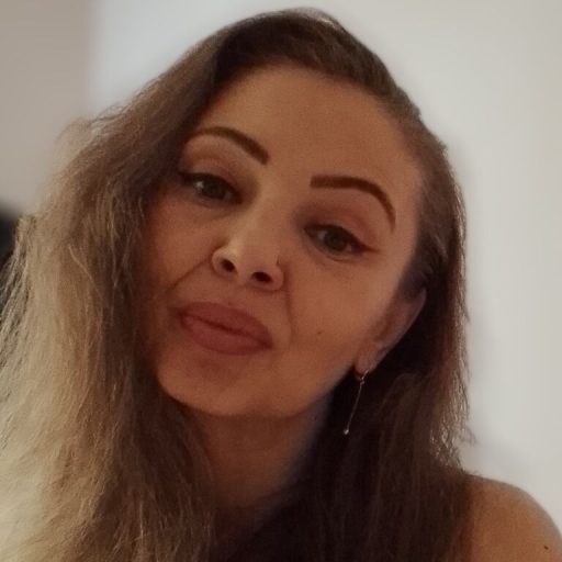 AnyanaBlondy pussy show image