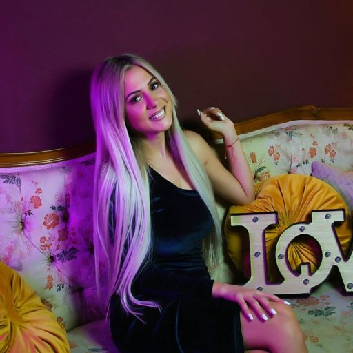 AriDiamond lush livejasmin image