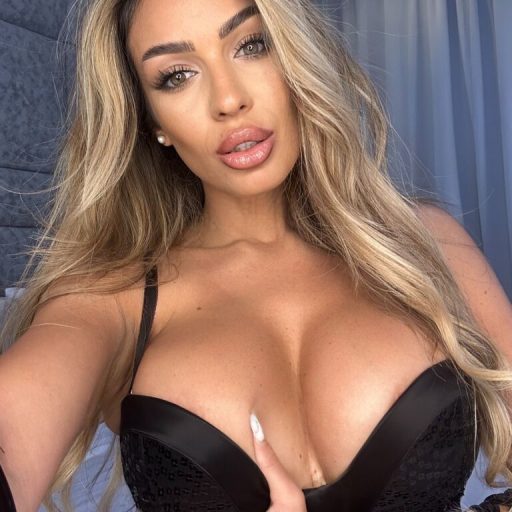 ArianaKroft dildo real image