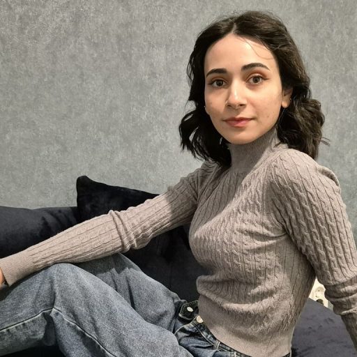ArielMoores fingering ass image