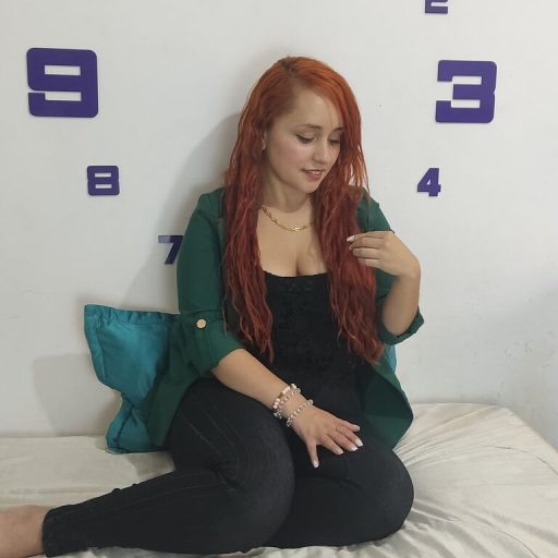 ArielTrump show fingering image