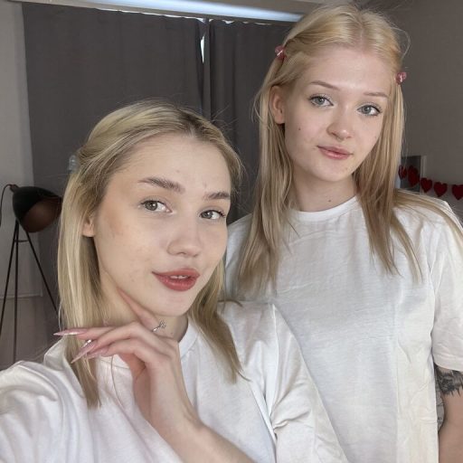 ArletteAndWinni online shows image