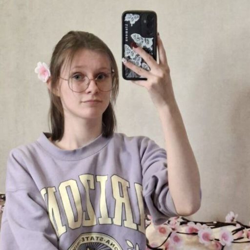 ArletteSpenner shows recorded image