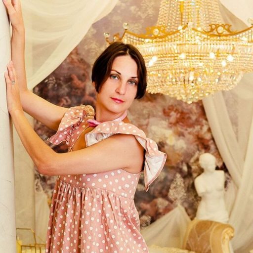 AuroraMonique show fingering image