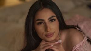 AvaLynn cam naked image