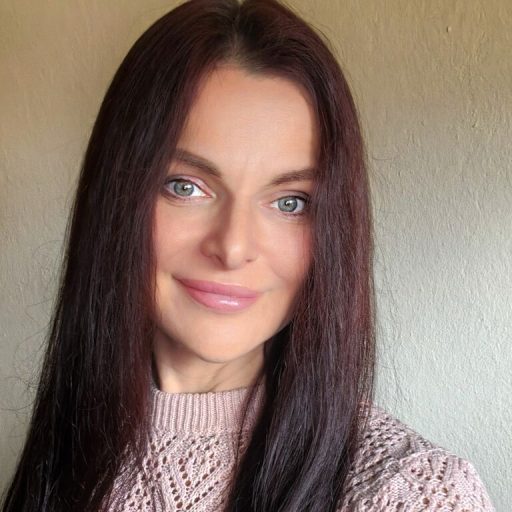 BastetBlackwood live video image