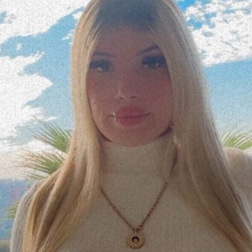 BelenValdivieso online shows image