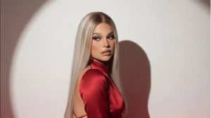 BellaLightwood preview