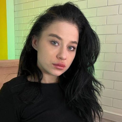 BellaOnyx show fingering image
