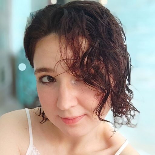 BelleJackie cam naked image