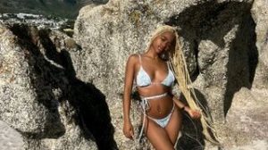 BellzRosee live video image