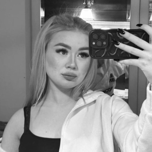 BevGreff videos pics image