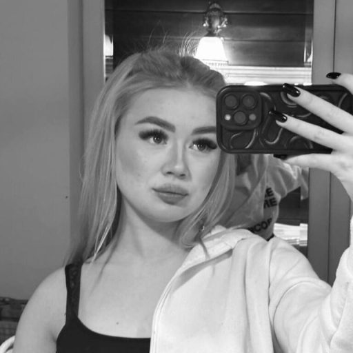 BevGreff videos pics image