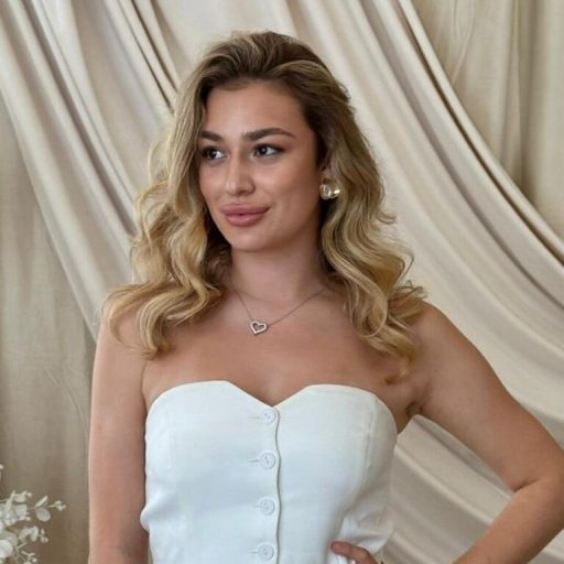 BeverlyWalace xxx masturbation image
