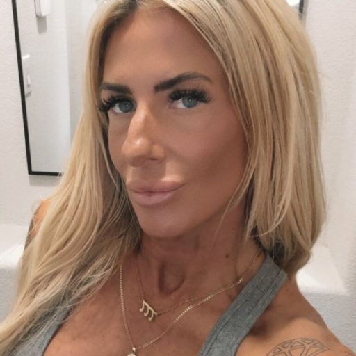 BlondiNikki porn anal image