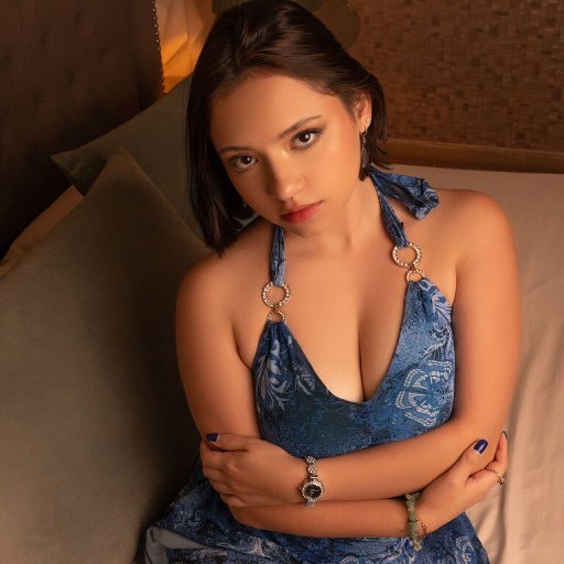 CamiVelvet naked porn image
