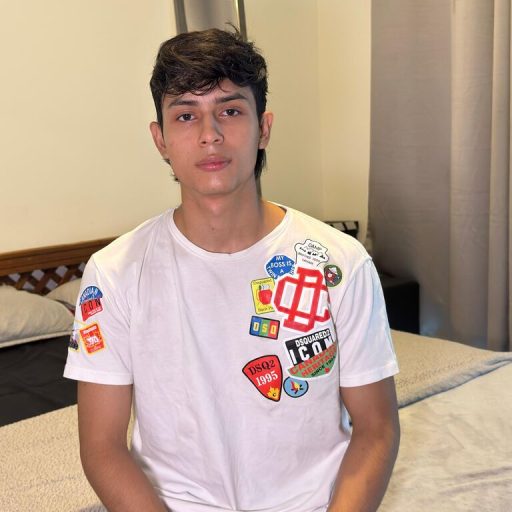 CamiloHernandez real strip image