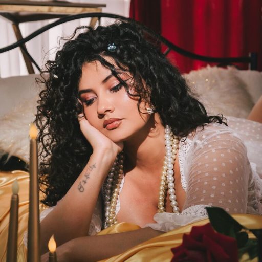 CanelaLebrand fingering ass image