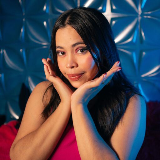 CarlaLordes fingering ass image