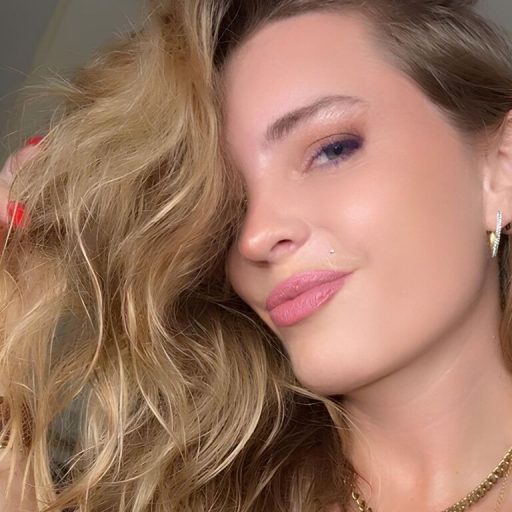 Carlafossettes shows recorded image