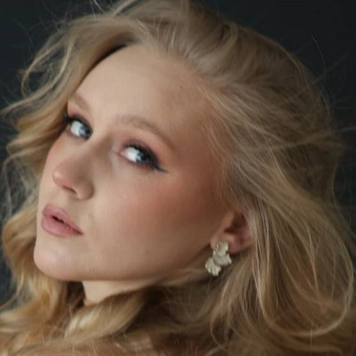 CarolMelser shows recorded image