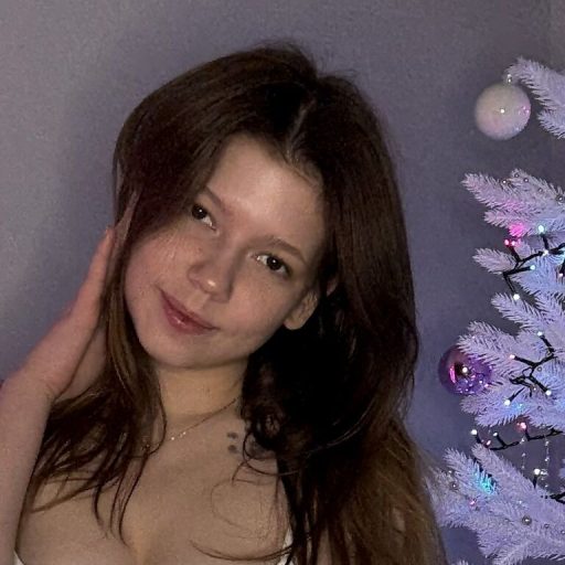 CarrieWats fingering ass image